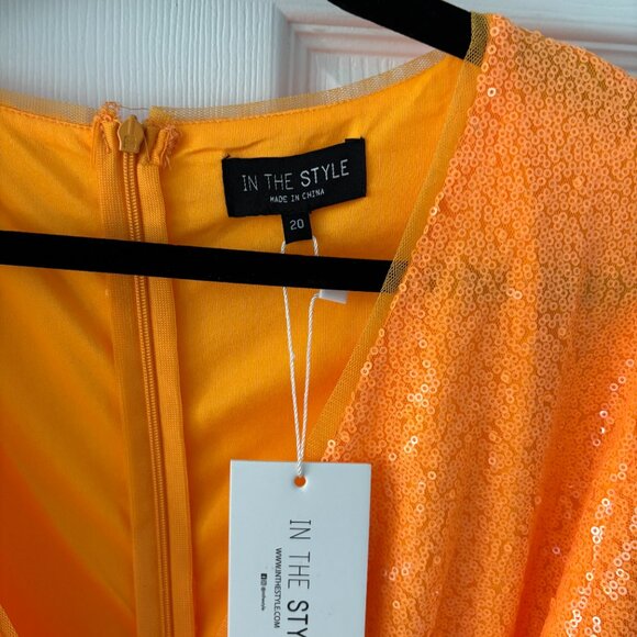 NWT In The Style Orange Sequin Romper - Picture 6 of 6